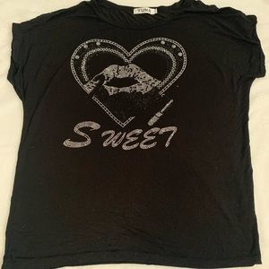 Design Short Sleeve size L/XL